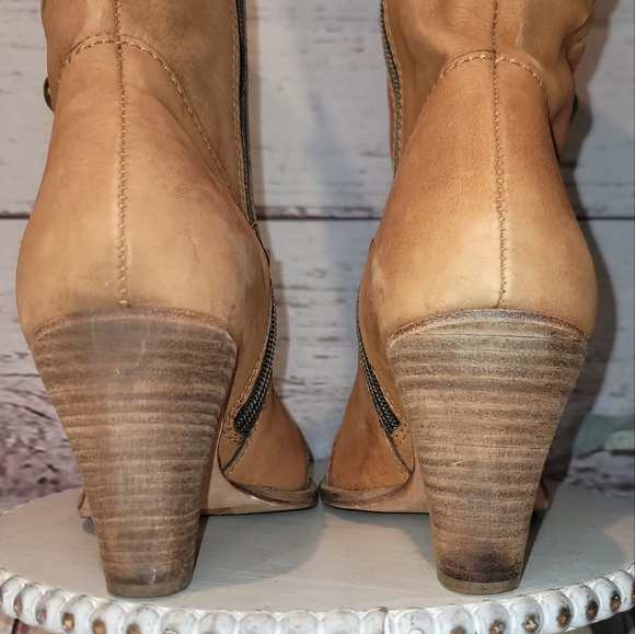 BOUTIQUE 58 Women's Western Tan Leather Calf Stud Embellished Heel Boot Size 9.5 - Picture 8 of 13